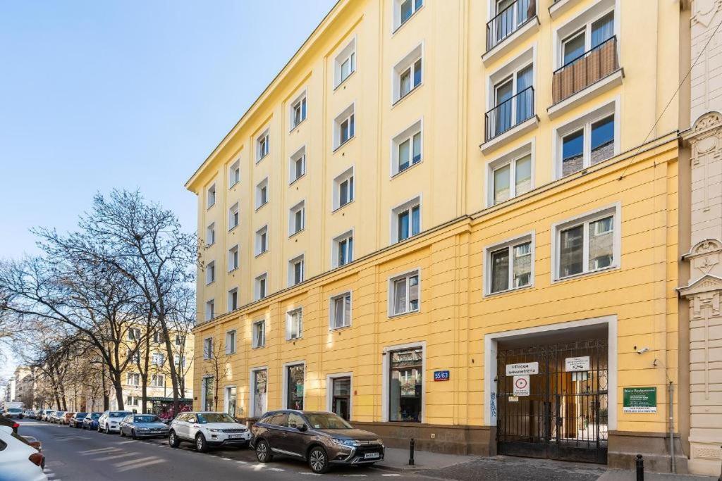 Wilcza 55: Central Private Apartment with Separate Bedroom Warsaw Exterior photo